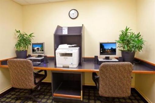 фото отеля Staybridge Suites Schaumburg