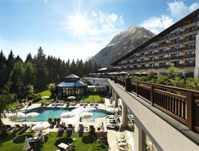 фото отеля Interalpen-Hotel Tyrol
