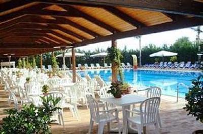 фото отеля Hotel Leucosya
