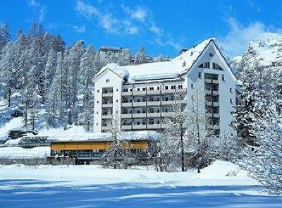 фото отеля Hotel Schweizerhof Sils-Maria