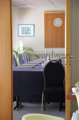 фото отеля Quality Hotel La Marebaudiere Vannes