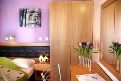 фото отеля Marietta Hotel Apartments