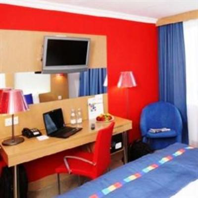фото отеля Park Inn West  Bromwich