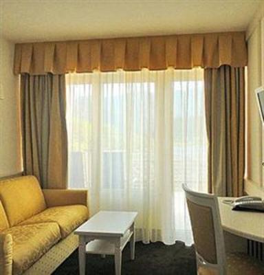 фото отеля Parc Hotel Du Lac Levico Terme