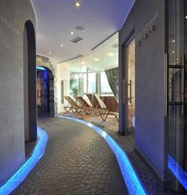 фото отеля Parc Hotel Du Lac Levico Terme