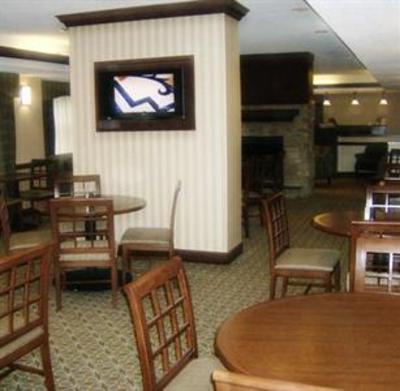 фото отеля Staybridge Suites Columbia (Missouri)