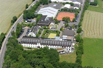 фото отеля Lindner Sport & Aktiv Hotel Kranichhohe