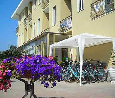 фото отеля Hotel Delle Mimose