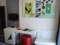 Atelier Hotel