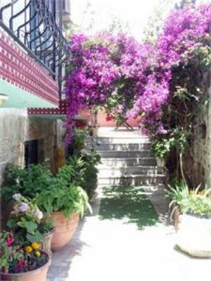 фото отеля Kuadasi Hotel Sezgin & Guesthouse