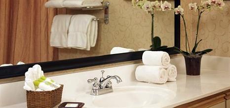 фото отеля Larkspur Landing Roseville