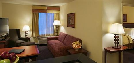 фото отеля Larkspur Landing Roseville