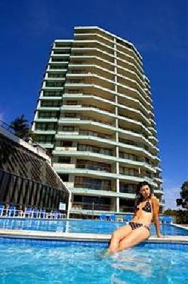 фото отеля Gemini Court Holiday Apartments