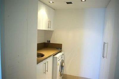фото отеля Gemini Court Holiday Apartments