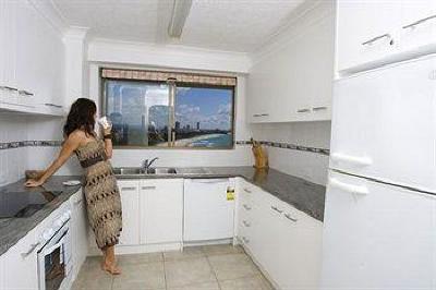 фото отеля Gemini Court Holiday Apartments