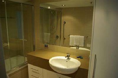 фото отеля Gemini Court Holiday Apartments