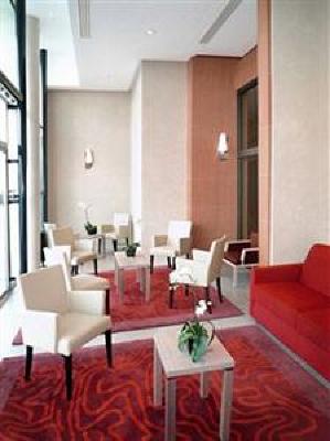 фото отеля Residhome Appart Hotel Monceau Bois-Colombes