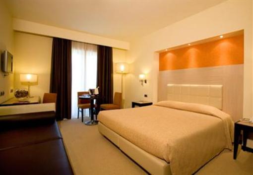 фото отеля Grand Hotel Olimpo