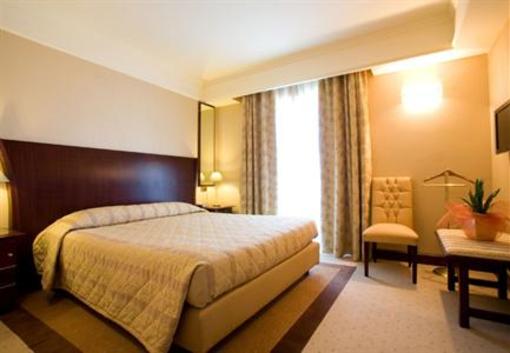 фото отеля Grand Hotel Olimpo