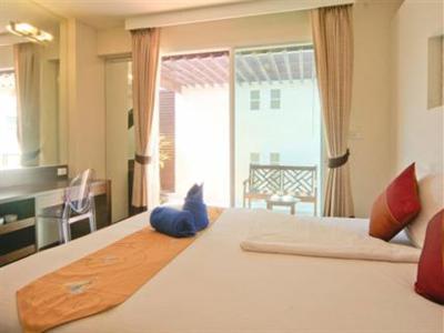 фото отеля Nirundorn Resort