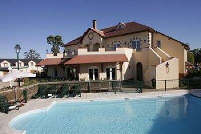 фото отеля Domaine des Portes de Sologne Hotel