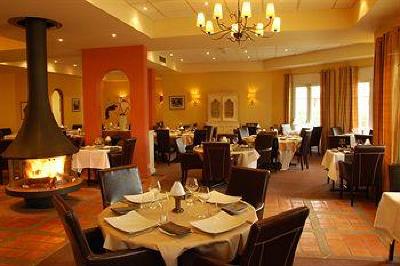 фото отеля Domaine des Portes de Sologne Hotel