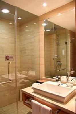 фото отеля The Center Hotel Weihai