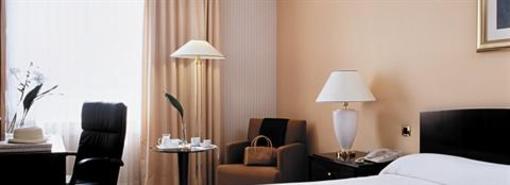 фото отеля Gran Hotel Princesa Sofia