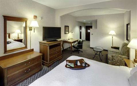фото отеля Hampton Inn Bedford - Burlington