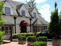 Camden Valley Inn