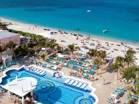 Riu Palace Paradise Island