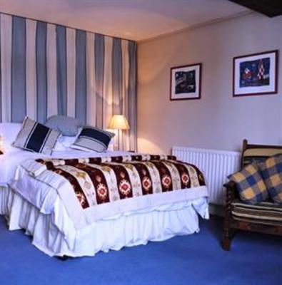 фото отеля Old Ivy House Bed & Breakfast