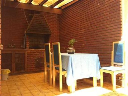 фото отеля Mi Casa Su Casa Aero Hostel