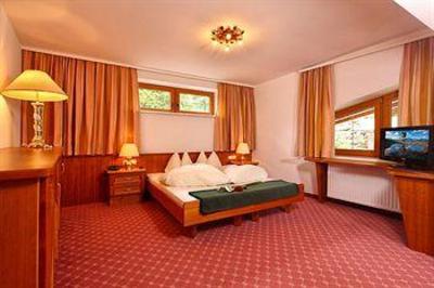 фото отеля Hotel Kertess