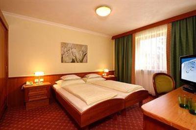 фото отеля Hotel Kertess