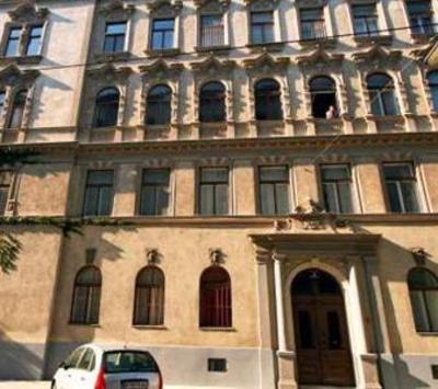 фото отеля Studio Klimschgasse