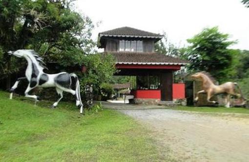 фото отеля Hotel Fazenda Encontro das Aguas