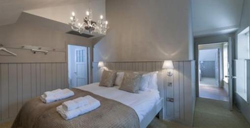 фото отеля The Lawrance Luxury Serviced Apartments