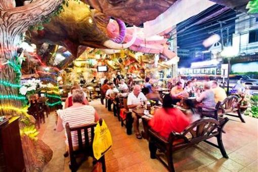 фото отеля Tiger Inn Phuket