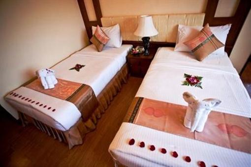 фото отеля Tiger Inn Phuket