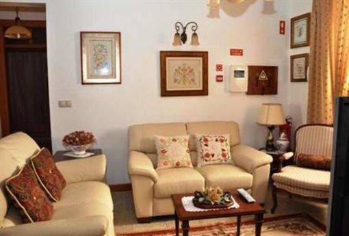 фото отеля Casa da Ti Lucinda