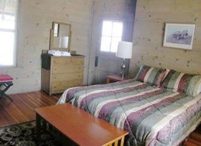 фото отеля Oliver Lodge