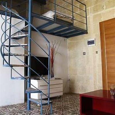 фото отеля Castille Suites Apartments Valletta