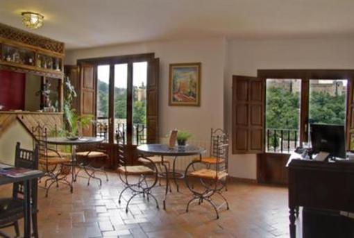 фото отеля CASA BOMBO