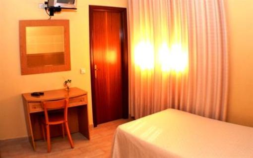 фото отеля Hotel Vivar