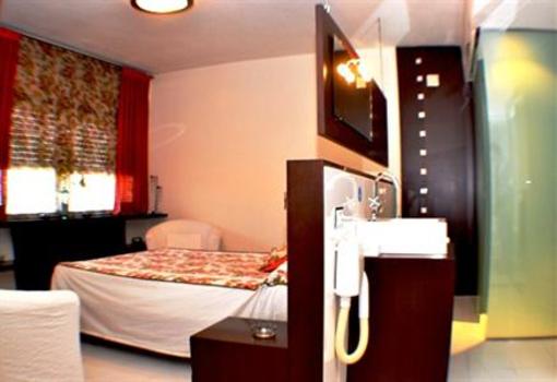 фото отеля Hotel Vivar