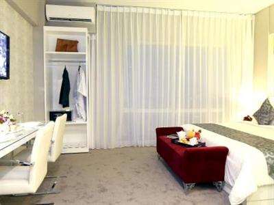 фото отеля Grand Darmo Suite