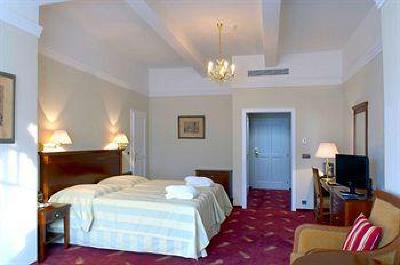 фото отеля Danubius Health Spa Resort Thermia Palace