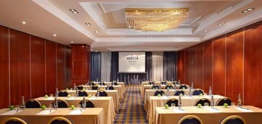 фото отеля Melia Barajas