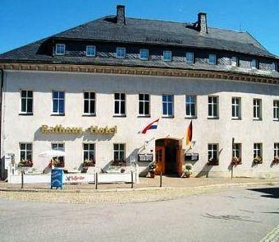 фото отеля Rathaus Hotel Johstadt